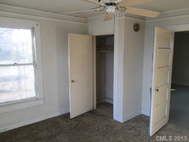 605 E 12th St, Kannapolis, NC 28083 photo 5