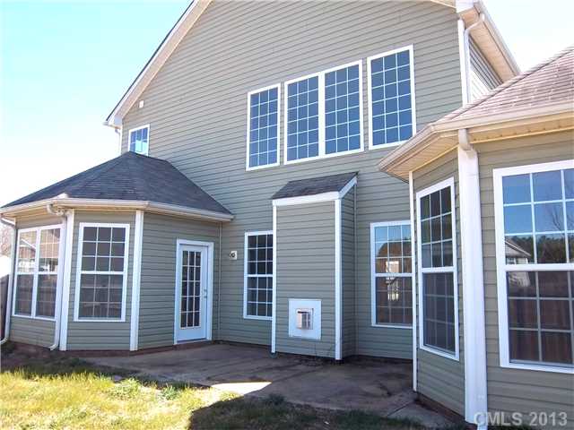 2000 Formosa Dr, Monroe, NC 28110 photo 2