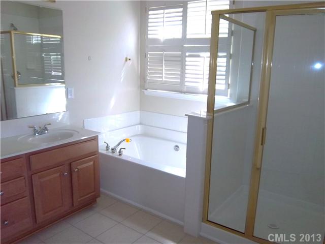 2000 Formosa Dr, Monroe, NC 28110 photo 9