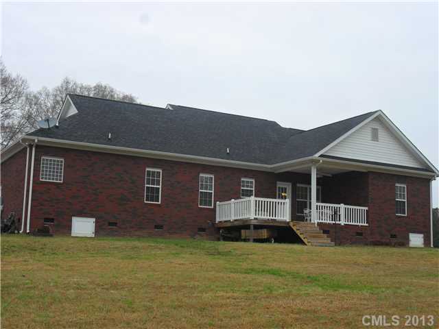 2614 Mccain Rd, Lancaster, SC 29720 photo 3