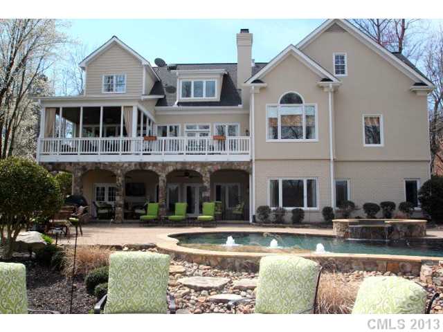 19001 River Falls Dr, Davidson, NC 28036 photo 12