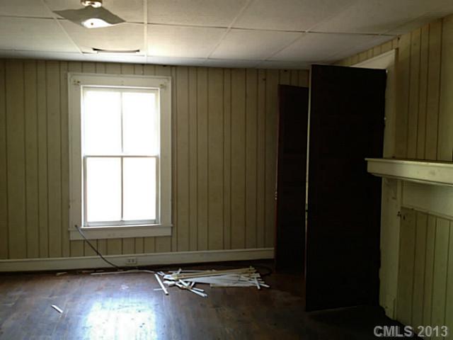 528 E Main St, Albemarle, NC 28001 photo 9