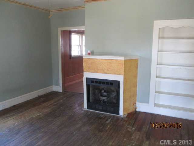 603 E 10th St, Kannapolis, NC 28083 photo 3