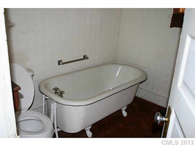 202 Front St, Cramerton, NC 28032 photo 3