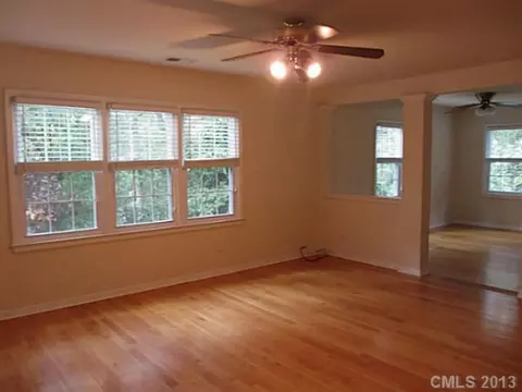 300 S Thompson St, Davidson, NC 28036 photo 9