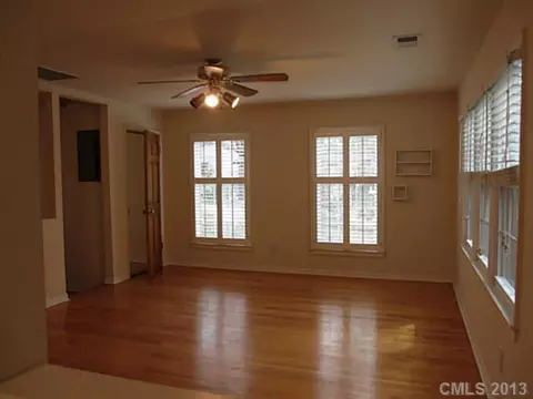 300 S Thompson St, Davidson, NC 28036 photo 10