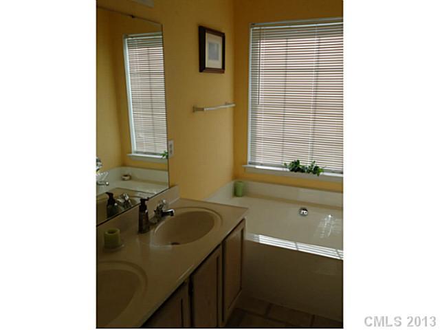 2453 River Chase Dr, Monroe, NC 28110 photo 10