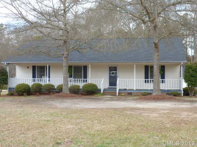 2452 Prince Dr, Lancaster, SC 29720 photo 1