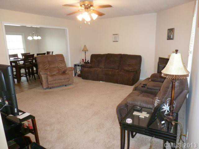2452 Prince Dr, Lancaster, SC 29720 photo 4