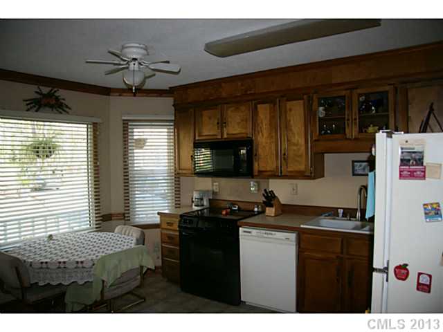 2209 Bearskin Ln, Monroe, NC 28110 photo 6