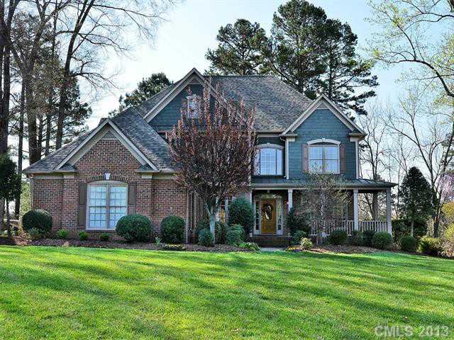 13400 Robert Walker Dr, Davidson, NC 28036 photo 1