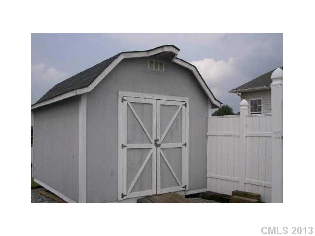 253 Drumstand Rd, Stony Point, NC 28678 photo 8