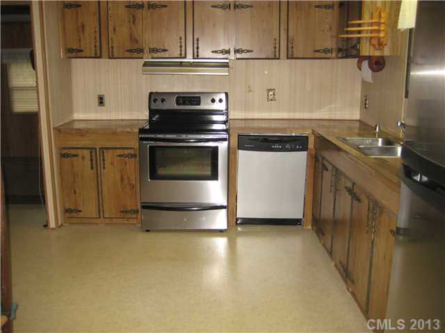8172 Hwy 73, Stanley, NC 28164 photo 4