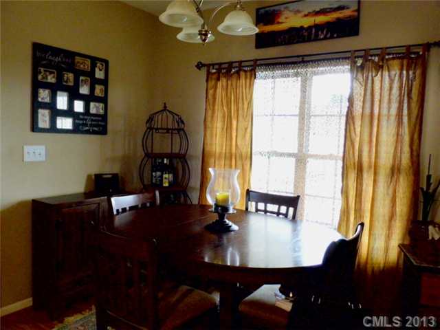 3728 Fieldhaven Ct, Maiden, NC 28650 photo 5