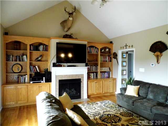 3728 Fieldhaven Ct, Maiden, NC 28650 photo 7