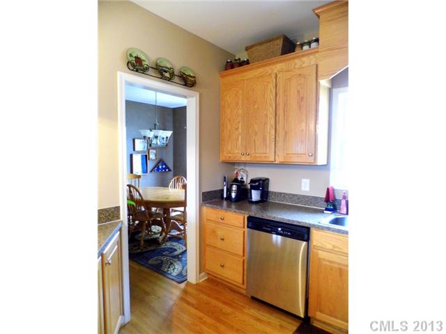 3728 Fieldhaven Ct, Maiden, NC 28650 photo 4