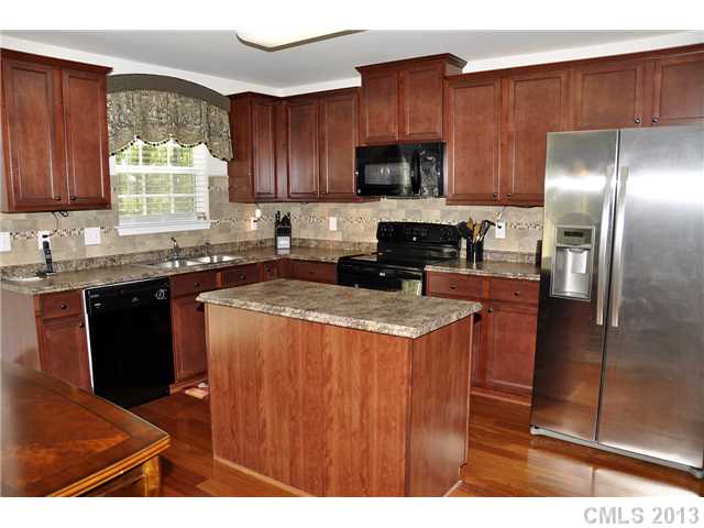 205 Lind Point Ln, Monroe, NC 28110 photo 8