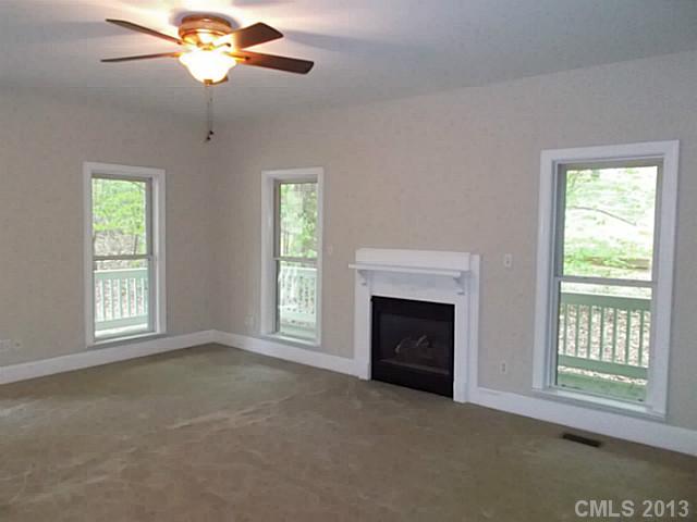 215 Heathergate Ln, Stanley, NC 28164 photo 3