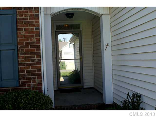 2004 Sunlight Path Dr, Monroe, NC 28110 photo 2