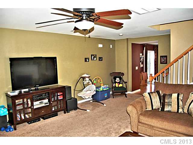 327 Lameshur Ln, Monroe, NC 28110 photo 8