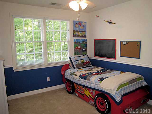 1324 Overstream Ln, Matthews, NC 28105 photo 14