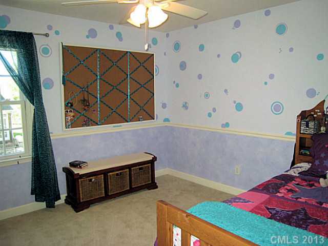 1324 Overstream Ln, Matthews, NC 28105 photo 15