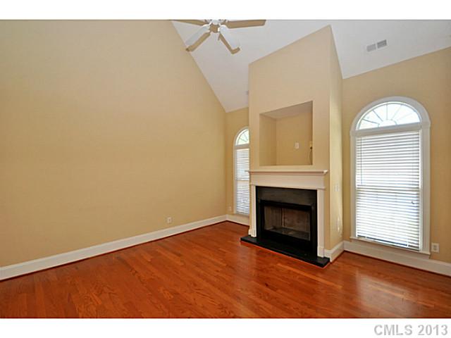 21102 Torrence Chapel Rd, Cornelius, NC 28031 photo 8