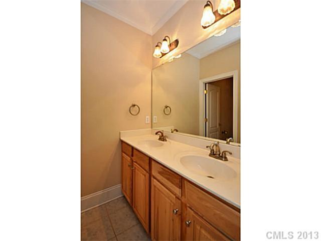 21102 Torrence Chapel Rd, Cornelius, NC 28031 photo 11