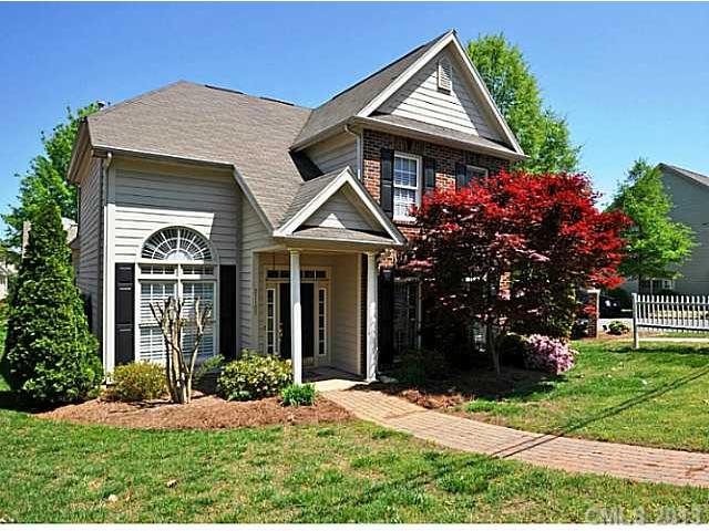 21102 Torrence Chapel Rd, Cornelius, NC 28031 photo 1