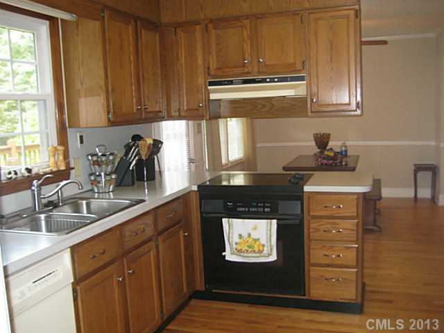 1904 Waverly Dr, Monroe, NC 28112 photo 5