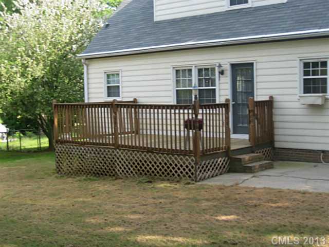1904 Waverly Dr, Monroe, NC 28112 photo 3