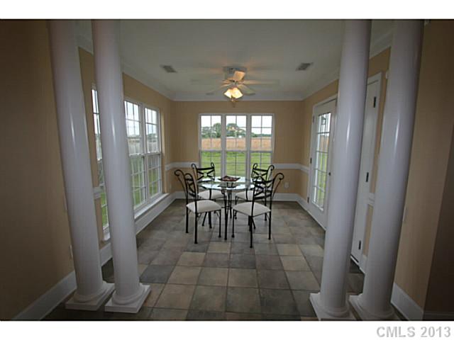 1408 Winthrop Ln, Monroe, NC 28110 photo 4