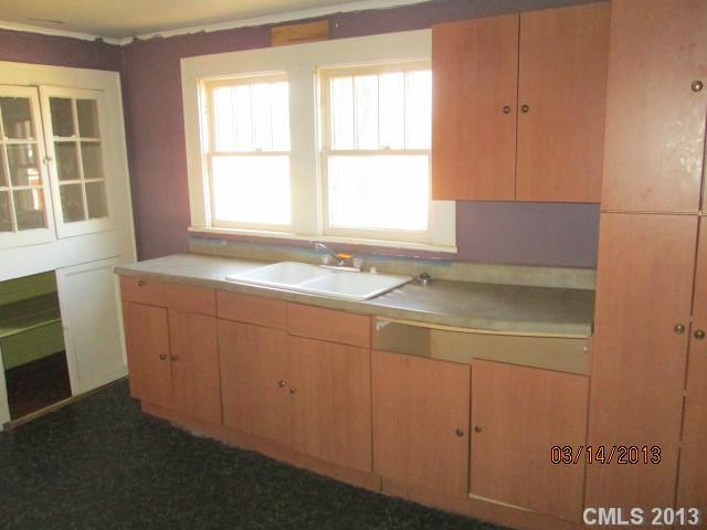 304 Westview St, Kannapolis, NC 28081 photo 5