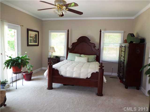 525 Compton Rd, Clover, SC 29710 photo 12
