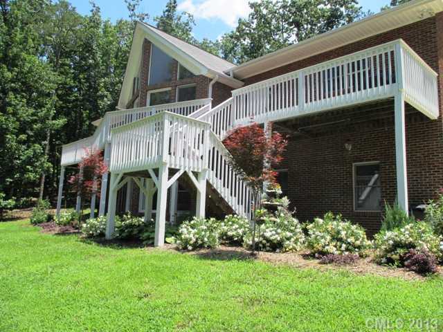 525 Compton Rd, Clover, SC 29710 photo 3