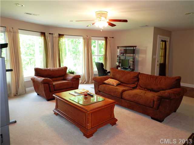525 Compton Rd, Clover, SC 29710 photo 15
