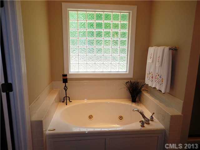 525 Compton Rd, Clover, SC 29710 photo 14