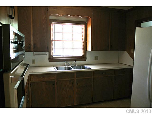 1305 Sycamore St, Monroe, NC 28112 photo 7