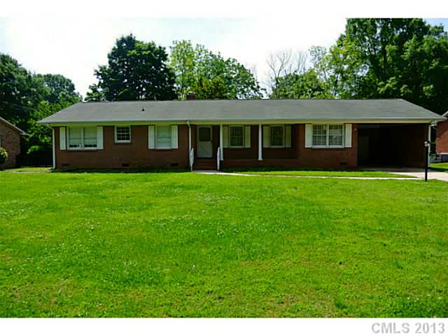 1305 Sycamore St, Monroe, NC 28112 photo 1