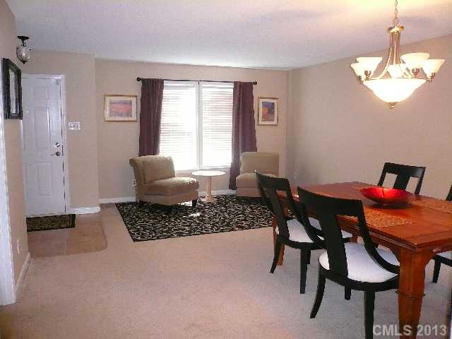 1424 Tygress St, Kannapolis, NC 28081 photo 2