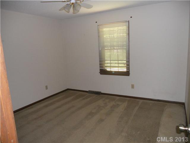 708 Pilgrim Forest Dr, Monroe, NC 28110 photo 9