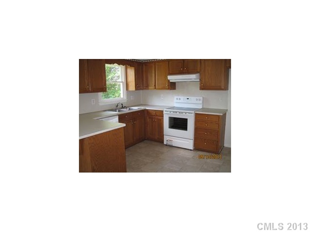 718 Tammy Dr, Monroe, NC 28110 photo 3