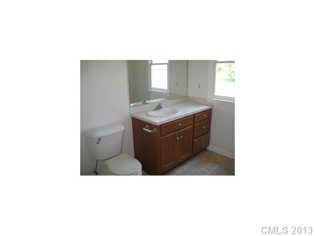 718 Tammy Dr, Monroe, NC 28110 photo 8