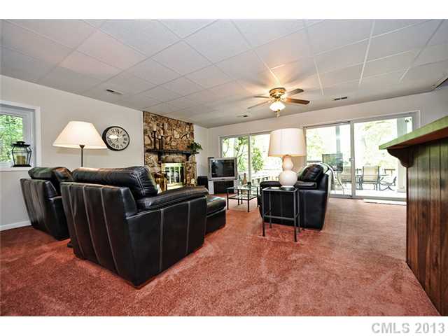 1117 Palmyra Dr, Tega Cay, SC 29708 photo 12