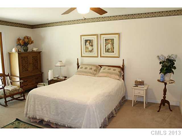 620 E Campbell Ave, Salisbury, NC 28146 photo 8