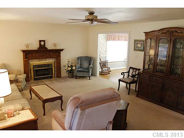 620 E Campbell Ave, Salisbury, NC 28146 photo 4