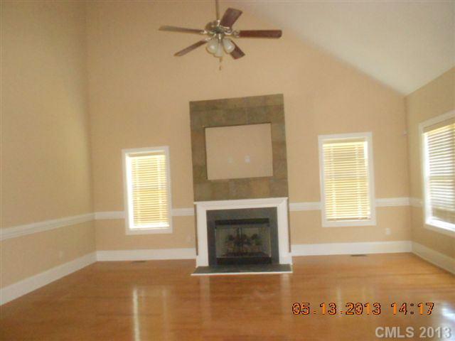 20313 Harroway Dr, Cornelius, NC 28031 photo 2