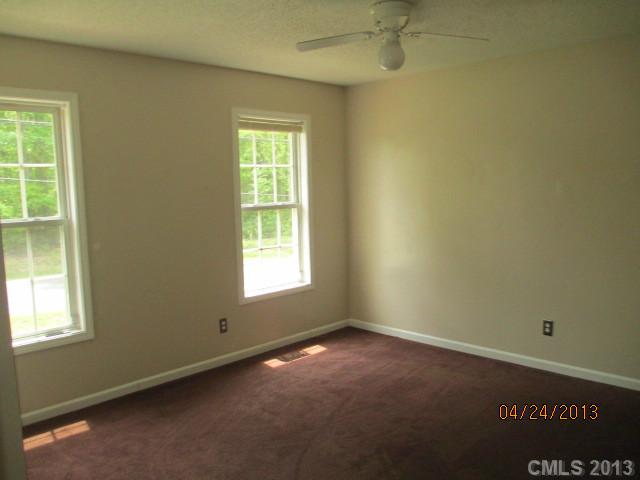 730 Jack St, Kannapolis, NC 28081 photo 4