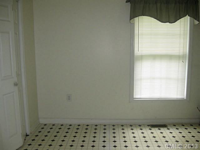 409 Miller St, Monroe, NC 28110 photo 2