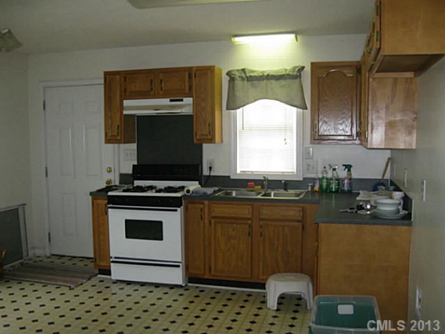 409 Miller St, Monroe, NC 28110 photo 3
